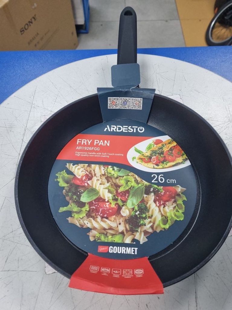 Купить Ardesto ar1926fgg 26см Б/У