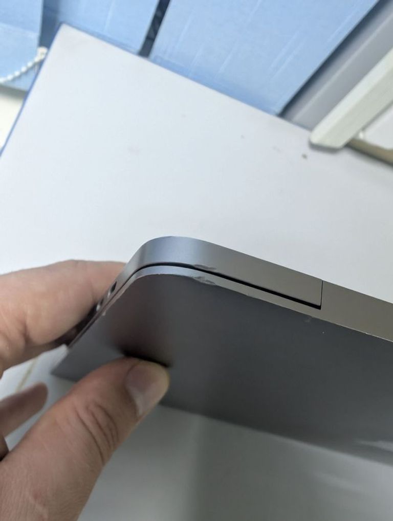 Распродажа Apple macbook pro 13.3/ core i7 3.3ghz/ ram16gb/ ssd512gb/ intel iris 550/ touch bar, продавец Техноскарб