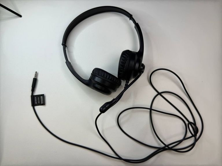 Купити A4Tech hs-8i Б/У