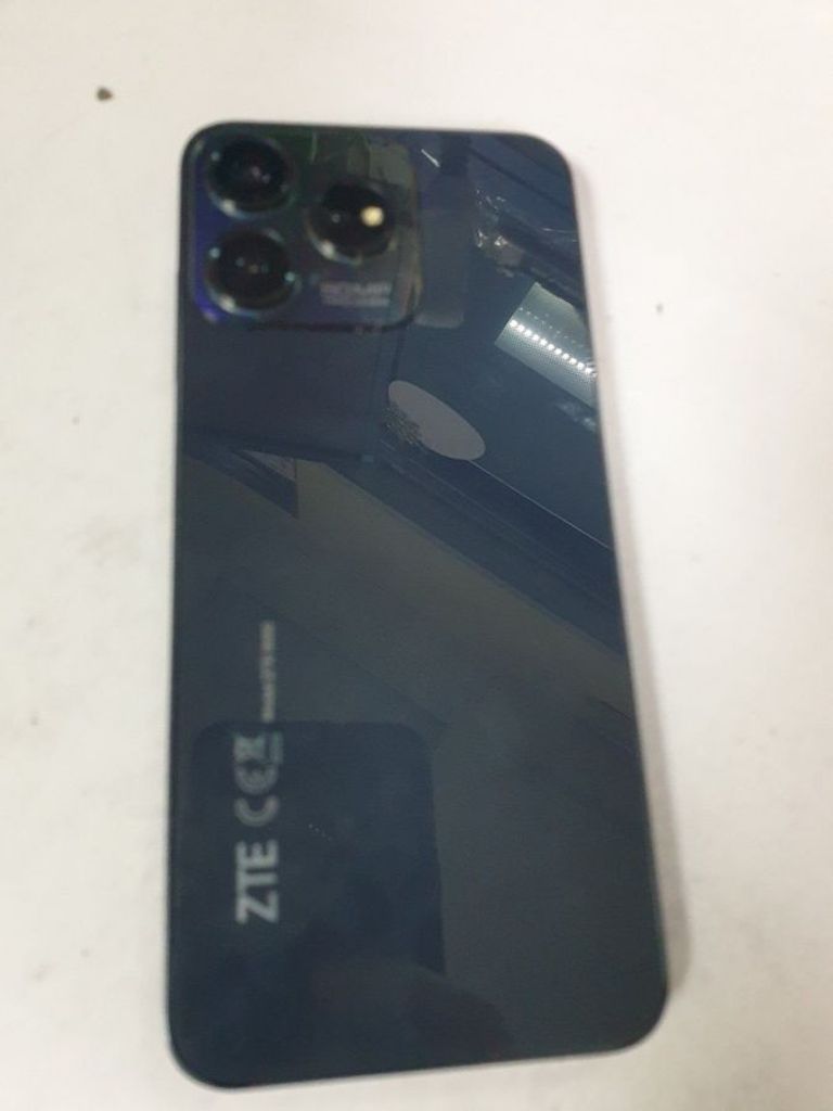 Объявление Zte Blade V50 Design 8/128GB Black Б/У