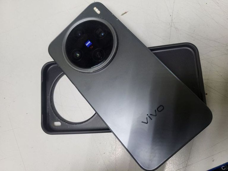 Дешево Vivo X200 Pro mini 12/256GB Black з ломбарду