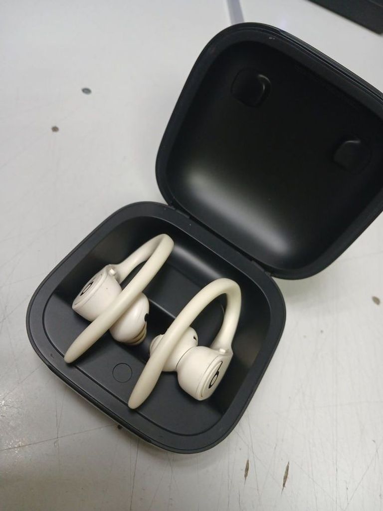 Купити Beats By Dr. Dre powerbeats pro Б/У