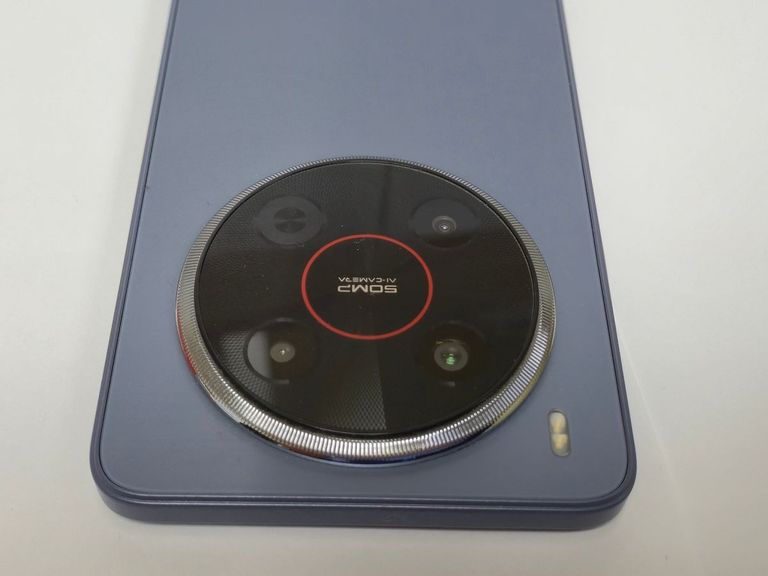 Zte Nubia V70 Max 6/128GB Gray Код:01-200849073. Зображення 11