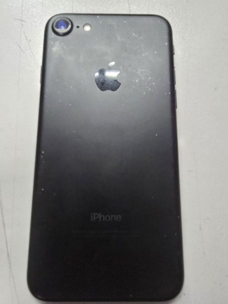 Дешево Apple iphone 7 32gb з ломбарду