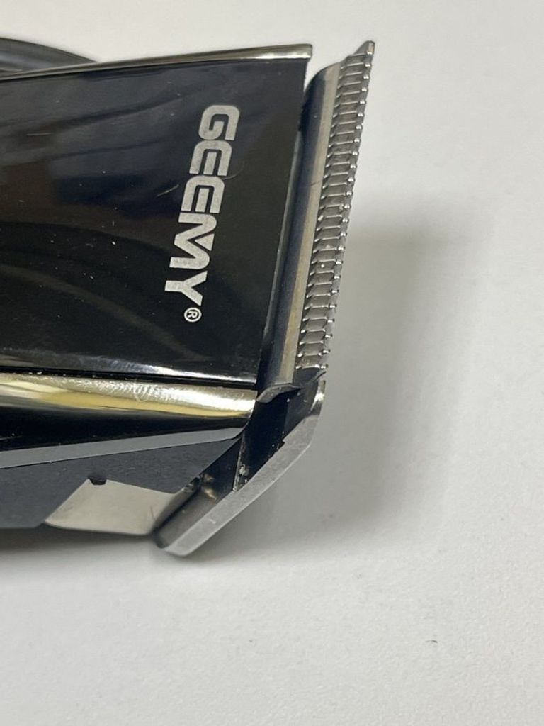 Дешево Geemy gm 813 з ломбарду