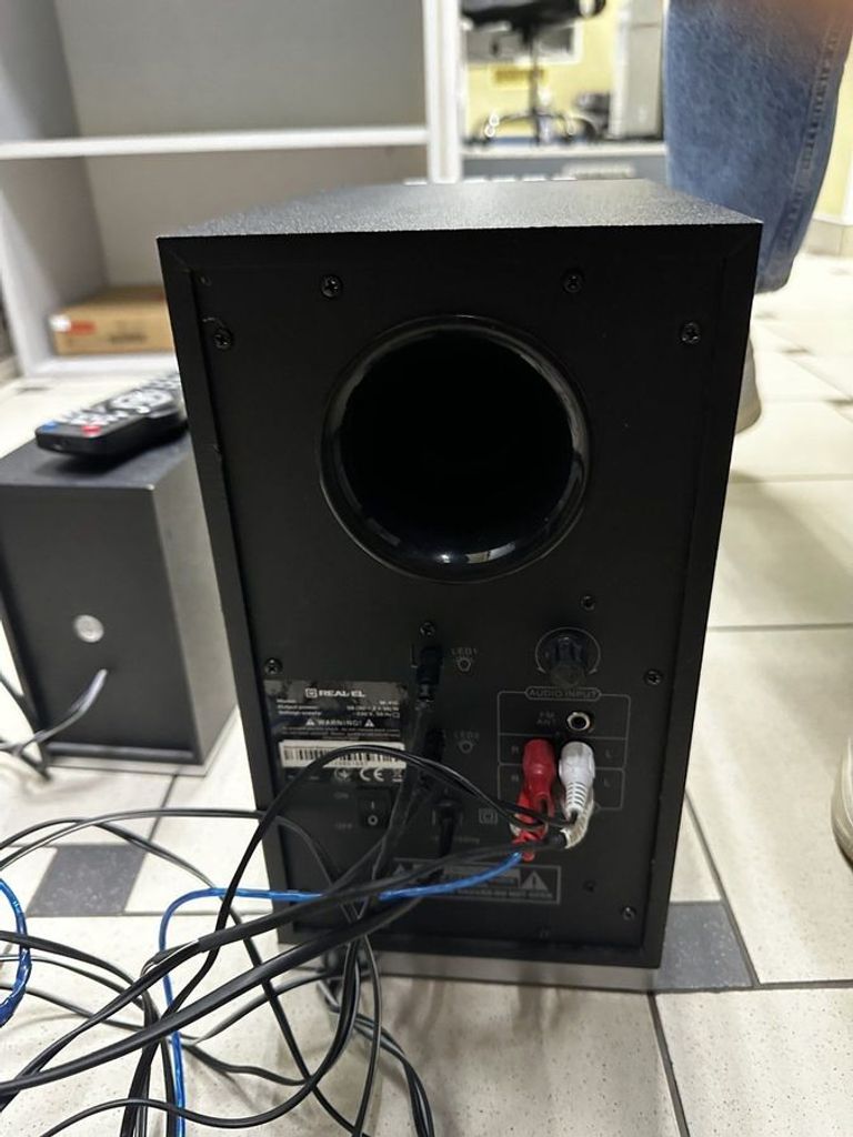 Оголошення Real-El m-410 Б/У