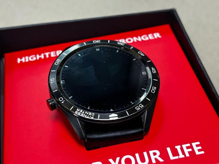 Дешево 2E motion gt 46mm black з ломбарду