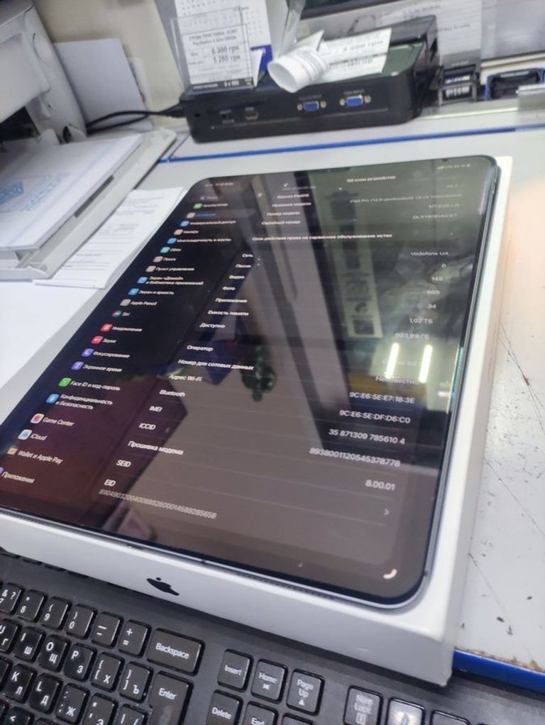 Объявление Apple iPad Pro 12.9 2018 Wi-Fi + Cellular 1TB Space Gray (MTJP2, MTJU2) Б/У