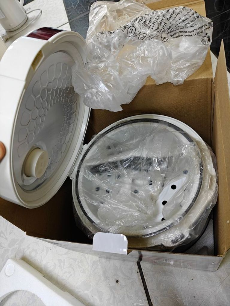 Розпродаж Vegas VMC-9090R, продавець Техноскарб