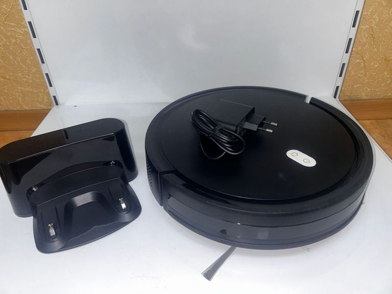 Розпродаж Xiaomi Mi Robot Vacuum E5 White, продавець Техноскарб