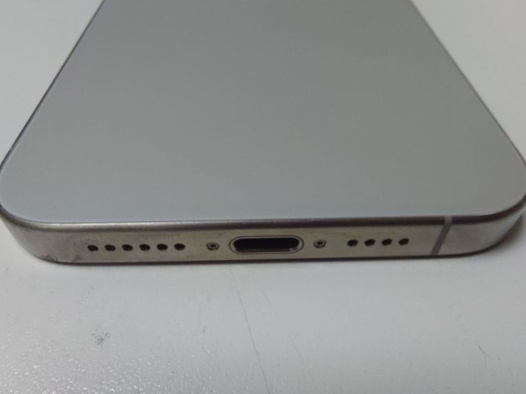 Apple iphone 15 pro max 1tb Код:01-200913650. Зображення 7