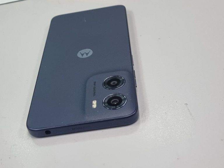 Розпродаж Motorola moto e15 2/64gb, продавець Техноскарб