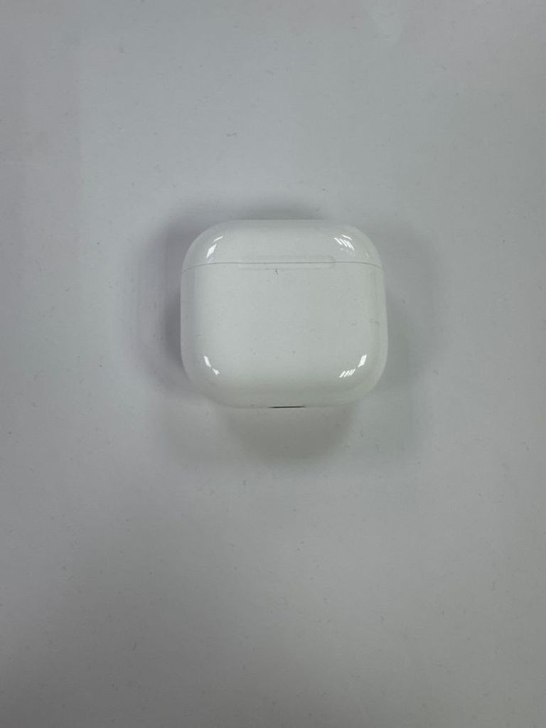 Купити Apple airpods 4 Б/У