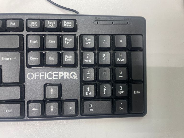 Оголошення Officepro SK166 Black Б/У