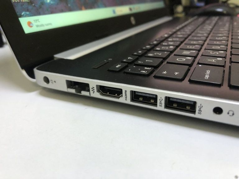 Hp 15/ryzen 3 3200u ddr4/8gb ddr4/hdd *відсутній/ssd 256 gb/*інтегрована Код:01-200919835. Изображение 5