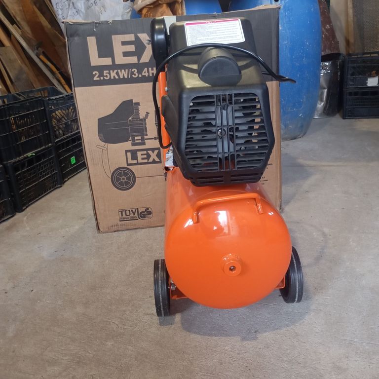 Дешиво LEX LXAC24 (Польща) с ломбарда