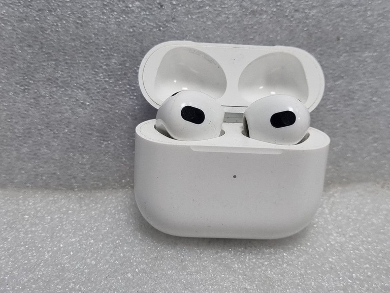 Купить Apple airpods 3rd generation Б/У