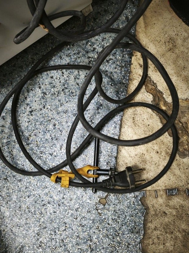 Дешево Dewalt DWD024 з ломбарду