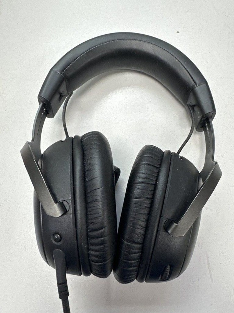 Купить Hyperx cloud iii Б/У