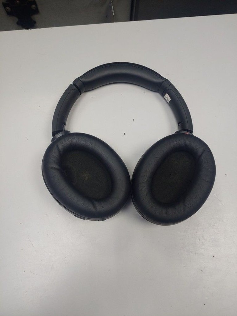 Дешево Sony wh-1000xm4 з ломбарду