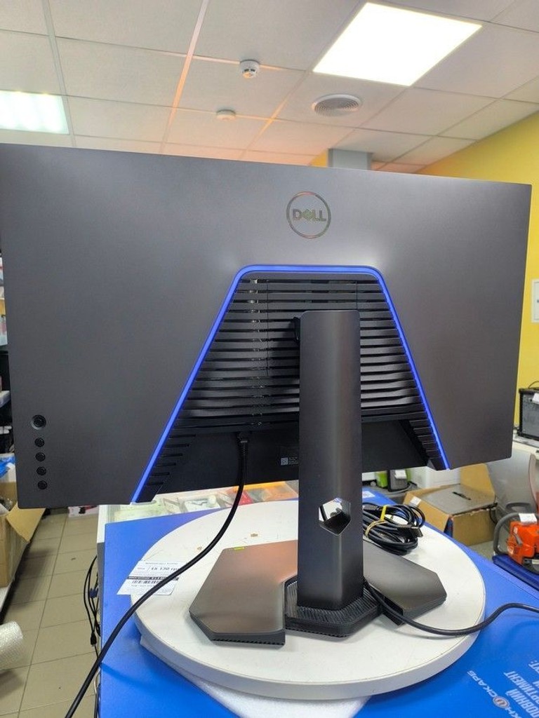 Купити Dell g3223q Б/У