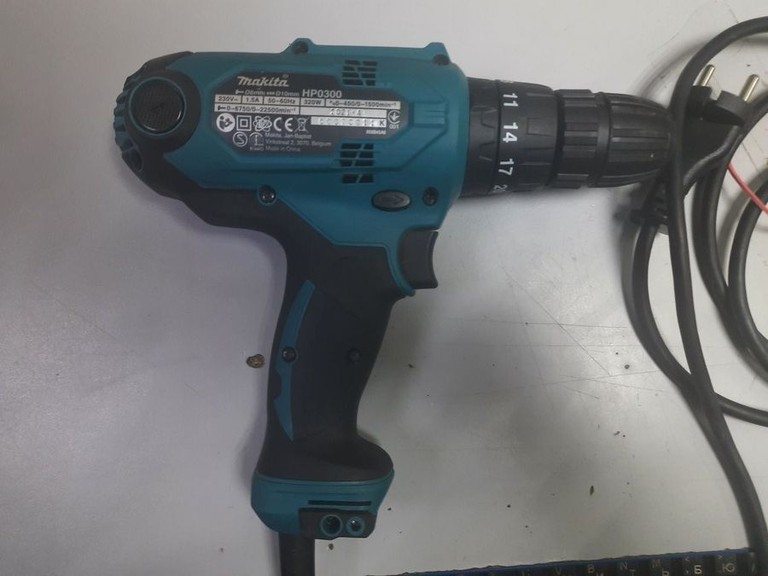Дешево Makita HP0300 з ломбарду