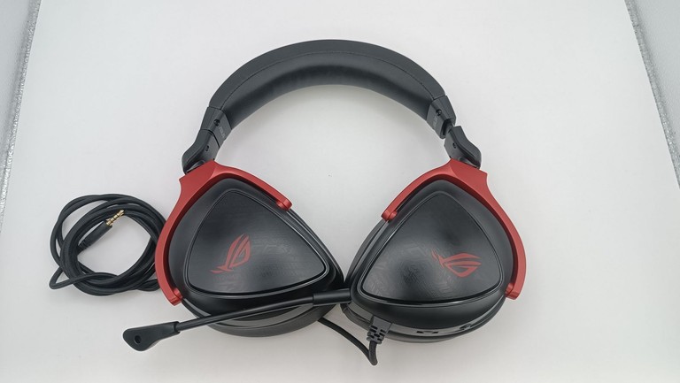 Купити Asus rog delta Б/У
