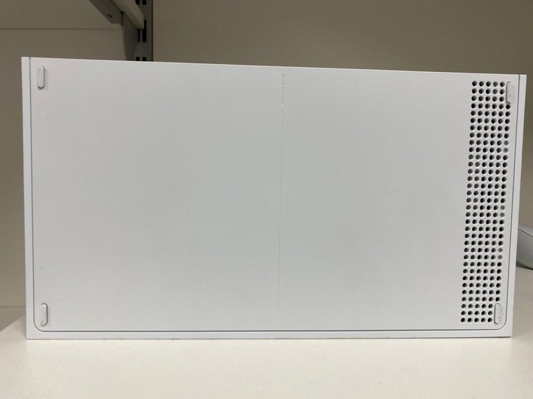 Дешиво Microsoft xbox series s 512gb с ломбарда