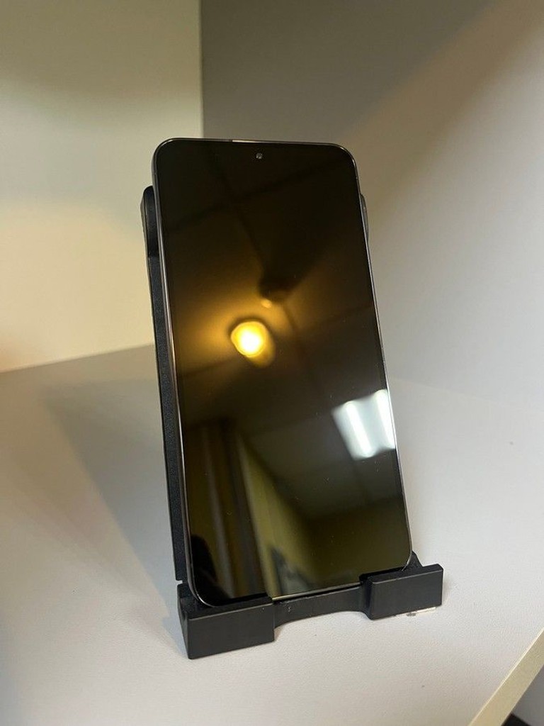 Объявление Samsung galaxy s23 8/256gb Б/У