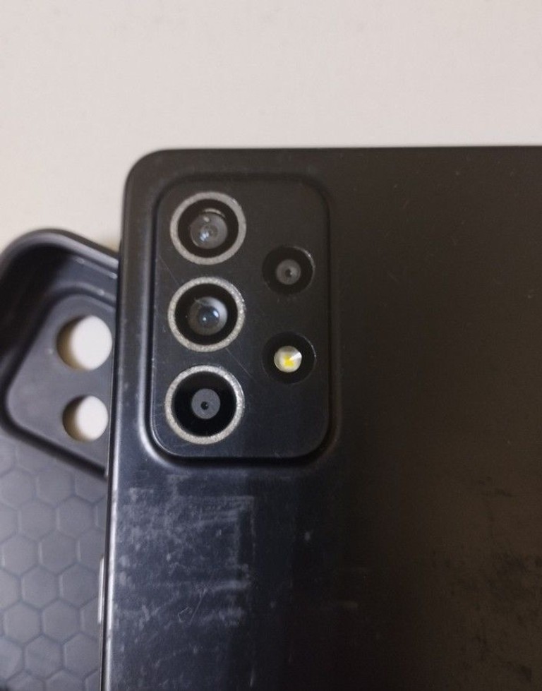 Розпродаж Samsung galaxy a52 4/128gb, продавець Техноскарб