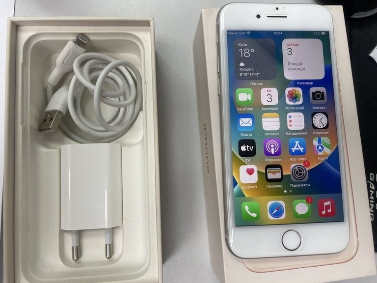 Купити Apple iphone 8 64gb Б/У