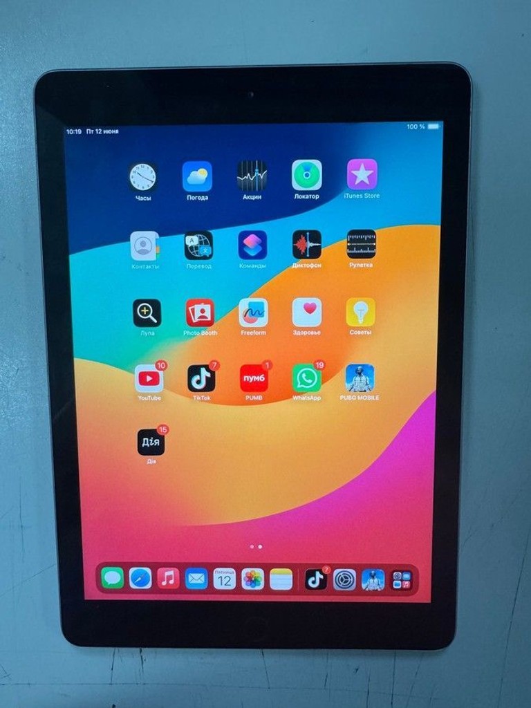 Купити Apple ipad 6 gen 2018 32gb wi-fi Б/У