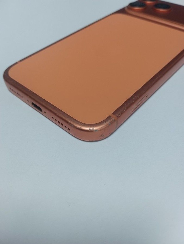 Apple iphone 17 pro max 256gb Код:01-200993300. Изображение 8