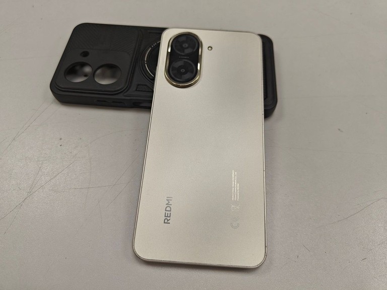 Розпродаж Xiaomi redmi a5 4/128gb, продавець Техноскарб