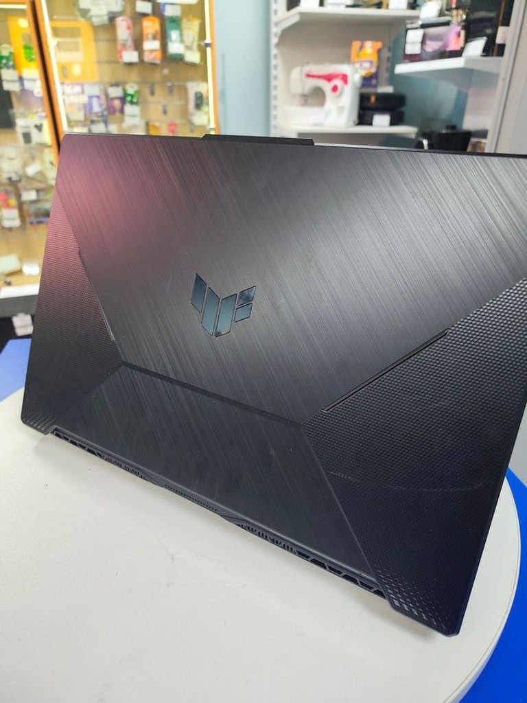 Дешево Asus 17/ryzen 7 7435hs ddr5/16gb ddr5/hdd *відсутній/ssd 512 gb/geforce rtx2050 4gb з ломбарду