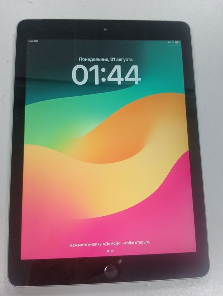 Купити Apple ipad 6 gen 2018 32gb wi-fi + lte Б/У