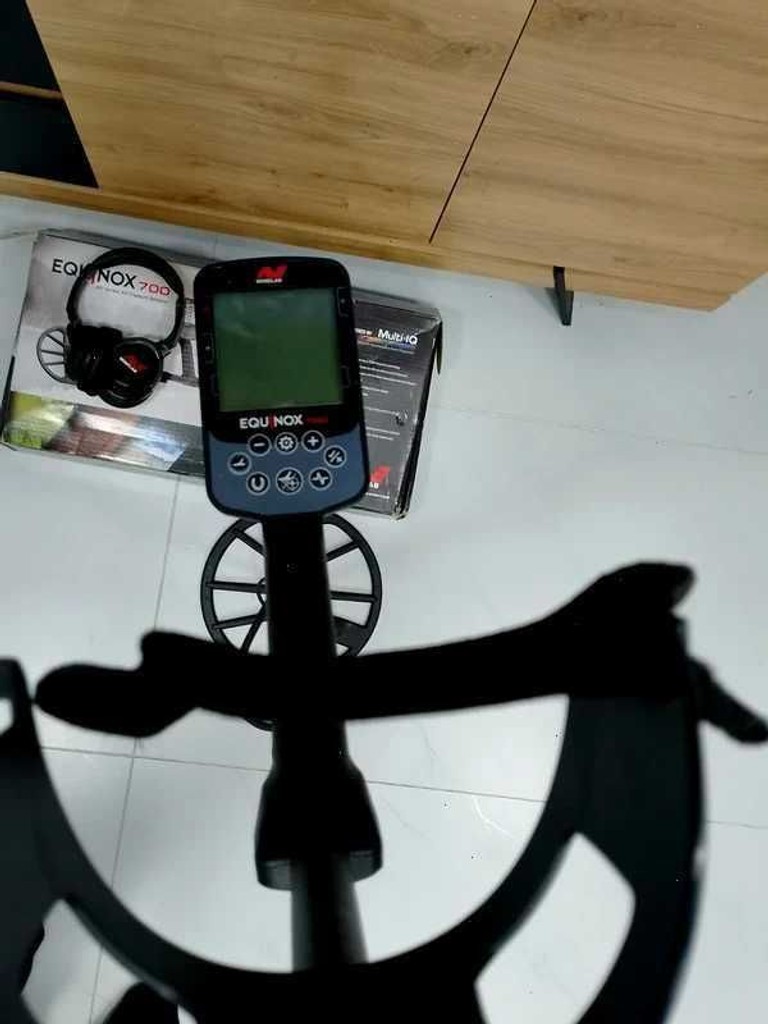Купити Minelab Equinox 700 Б/У