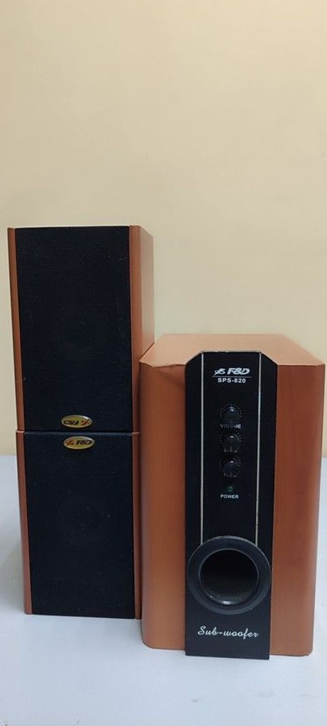 Купити F&D sps-820 Б/У