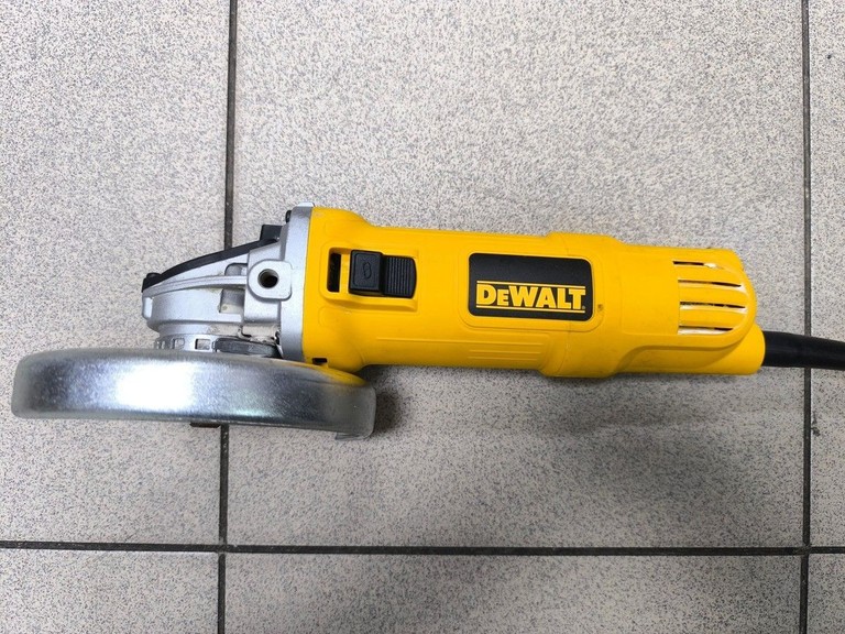Купити Dewalt DWE4157 Б/У