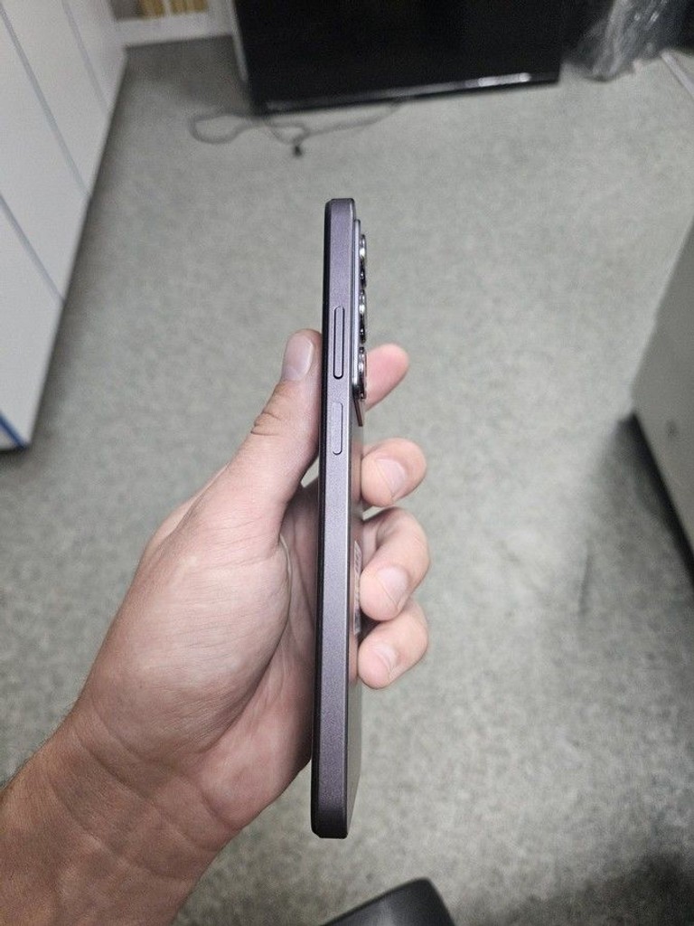 Дешево Realme c75 8/256gb з ломбарду