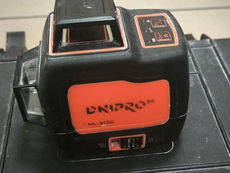 Дешево Dnipro-M ml-512g з ломбарду