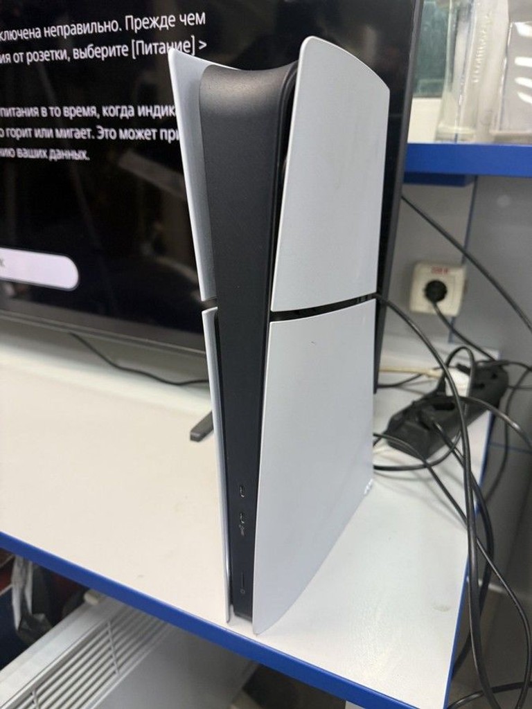 Купити Sony PlayStation 5 Slim Digital Edition 825GB White (1000040658) Б/У