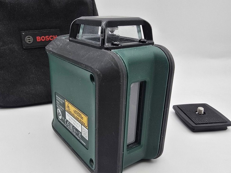 Дешево Bosch universallevel 360 з ломбарду