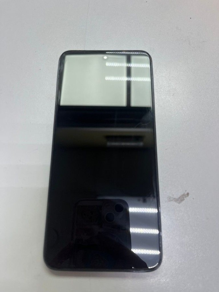 Купити Zte nubia v60 8/256gb Б/У