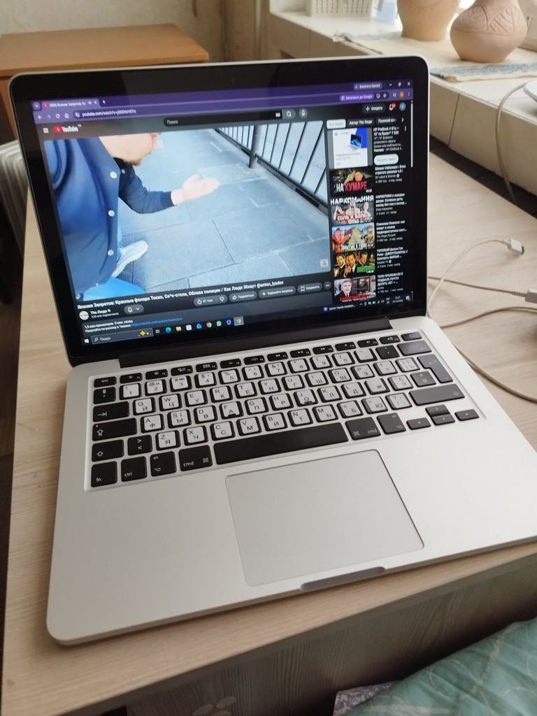 Apple MacBook Air 13" Gold Late 2020 (MGND3, Z12A0006C) Код:null. Изображение 4