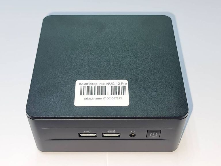 NUC 12 Pro Kit NUC12WSHi3