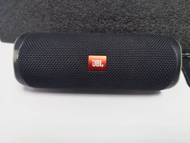Купити Jbl flip 5 Б/У