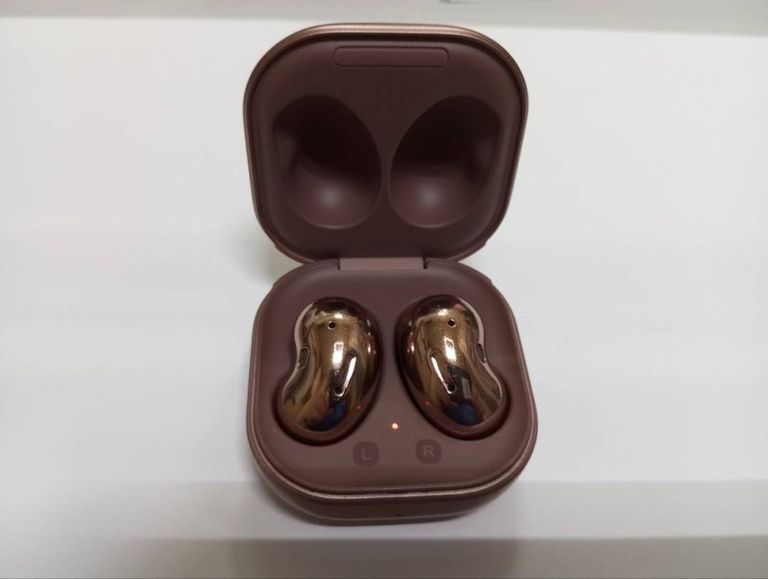 Samsung galaxy buds live