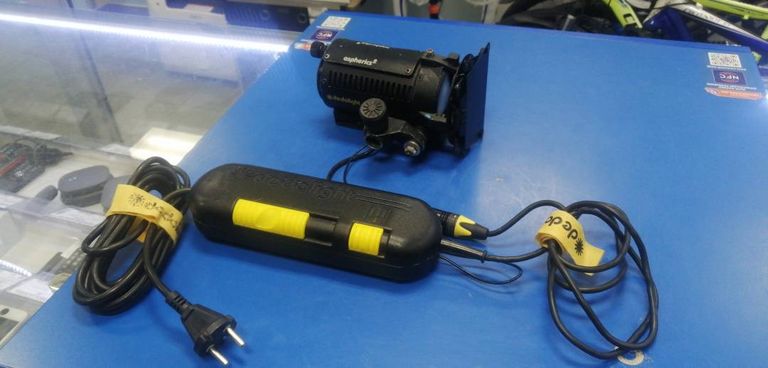 Купити Dedolight DLH4 150W Б/У