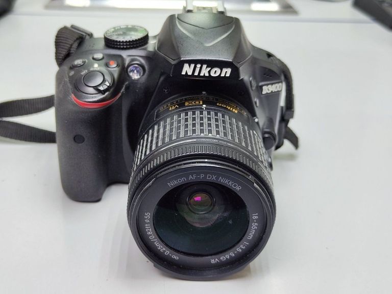Купити Nikon d3400 + 18-55mm 1:3.5-5.6 g Б/У
